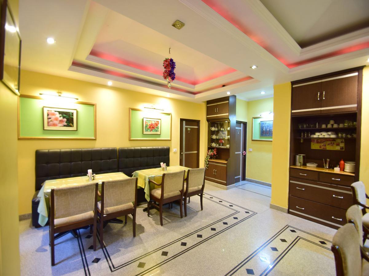 GoroomGo Marc Shimla: Luxury Near Mall Road Exterior photo